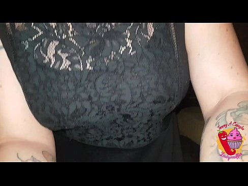 ❤️ 放蕩的繼妹給了他口交和西班牙語 ️❌ 蕩婦 在我們